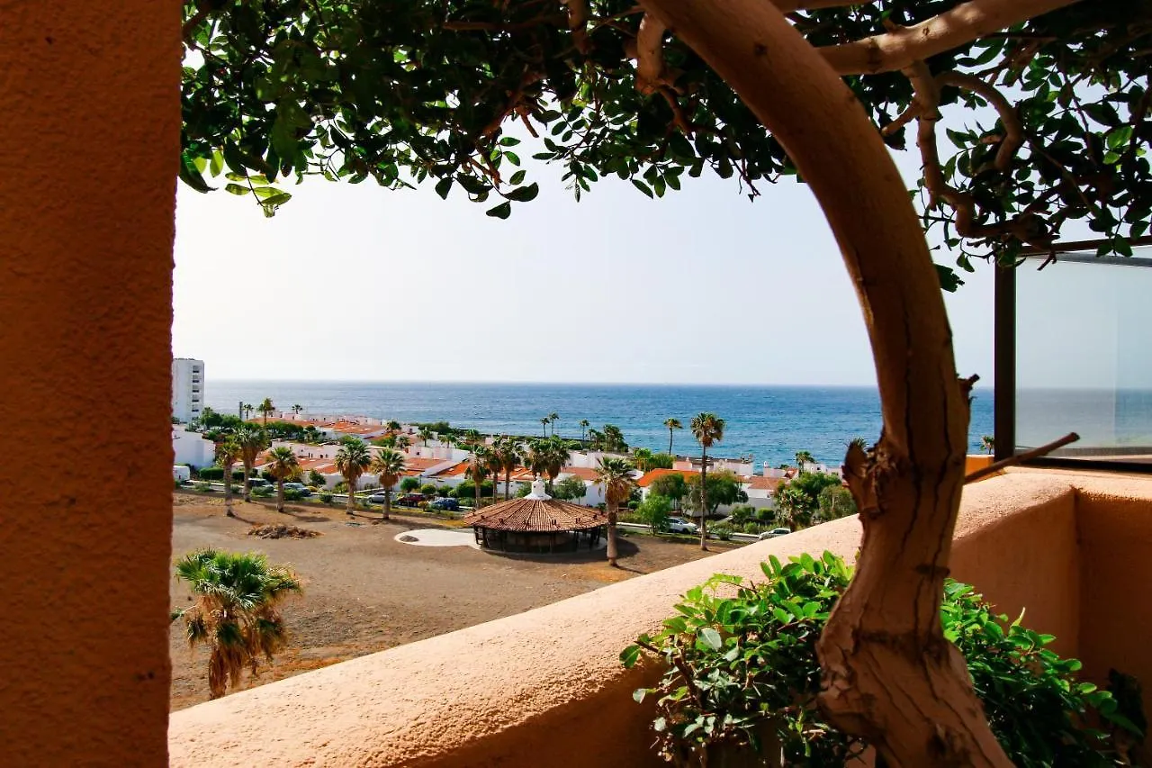 Casita Maria - Luxurious 1-Bedroom Apartment With Sea Views And Pool contacts