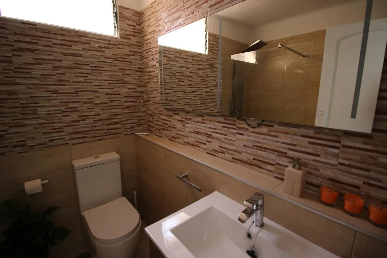 Casita Maria - Luxurious 1-Bedroom Apartment With Sea Views And Pool San Miguel de Abona Spain
